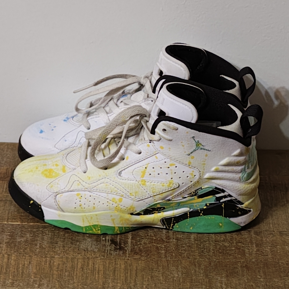 Custom Nike Jordan MVP 'Green Glow' Kid's Size 2Y - Picture 3 of 7
